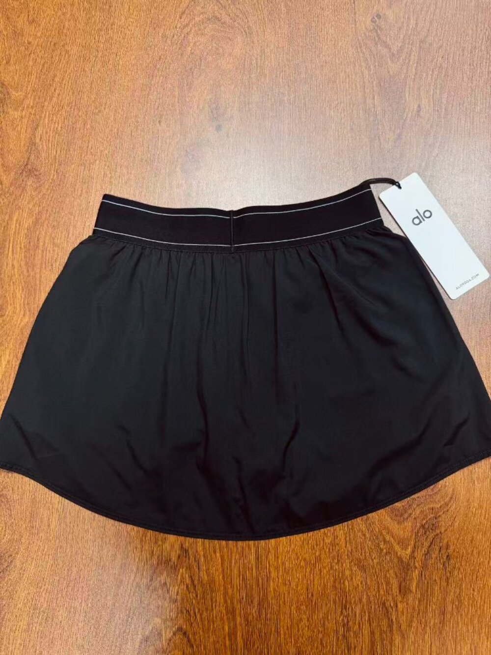 ALO Yoga Black Match Point Tennis Skirt NWT🤗💞Chic Minimal Daily - Picture 6 of 8